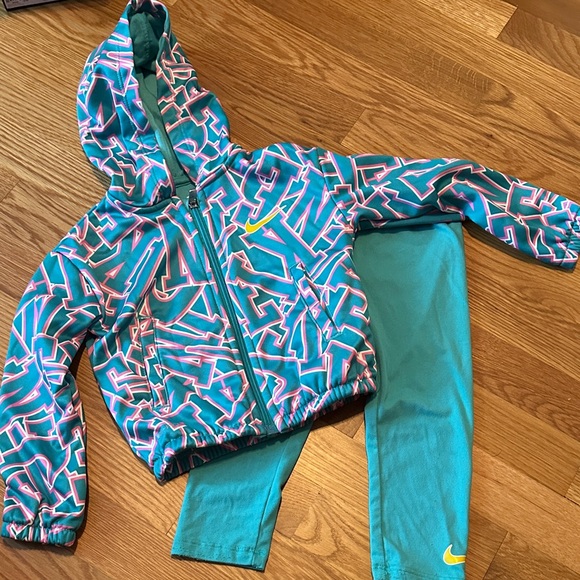 Nike Kids' Vibrant Teal and Pink Tracksuit - Picture 1 of 1